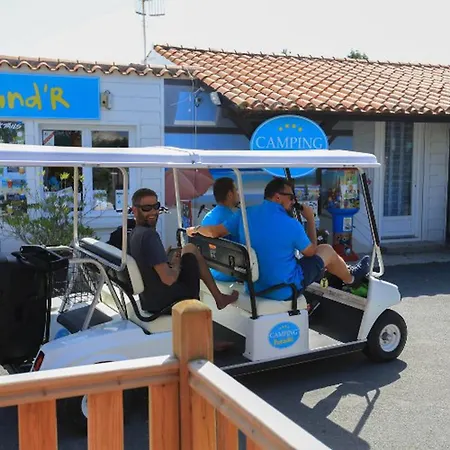 Kemp Mobil Spacieux Avec Terrasse, 3 Chambres, 6 Personnes - Api-1-52-1475 *
